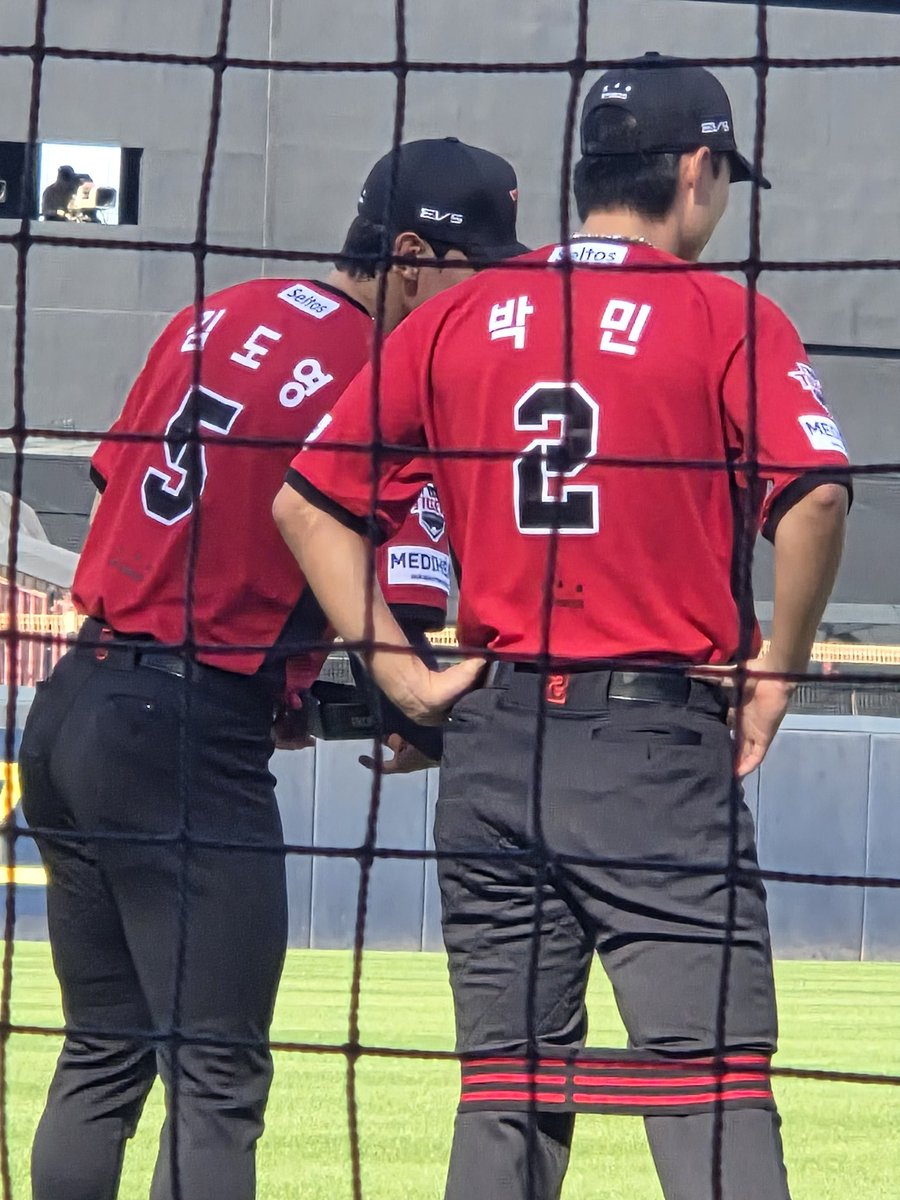 ringtto's tweet photo. 너무좋았어요...............
경기만 이겼다면 더좋았을텐데............ https://t.co/Oo7CxcY8R1