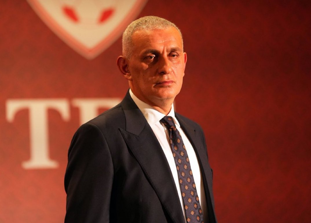 8askan's tweet photo. Bugün ki @Fenerbahce deki başkanlık seçimini kim kazanır bilmem. Ama eğer aday olsaydı kazanacak tek başkan adayım aşağıdadır https://t.co/4Mk6dR5tZk