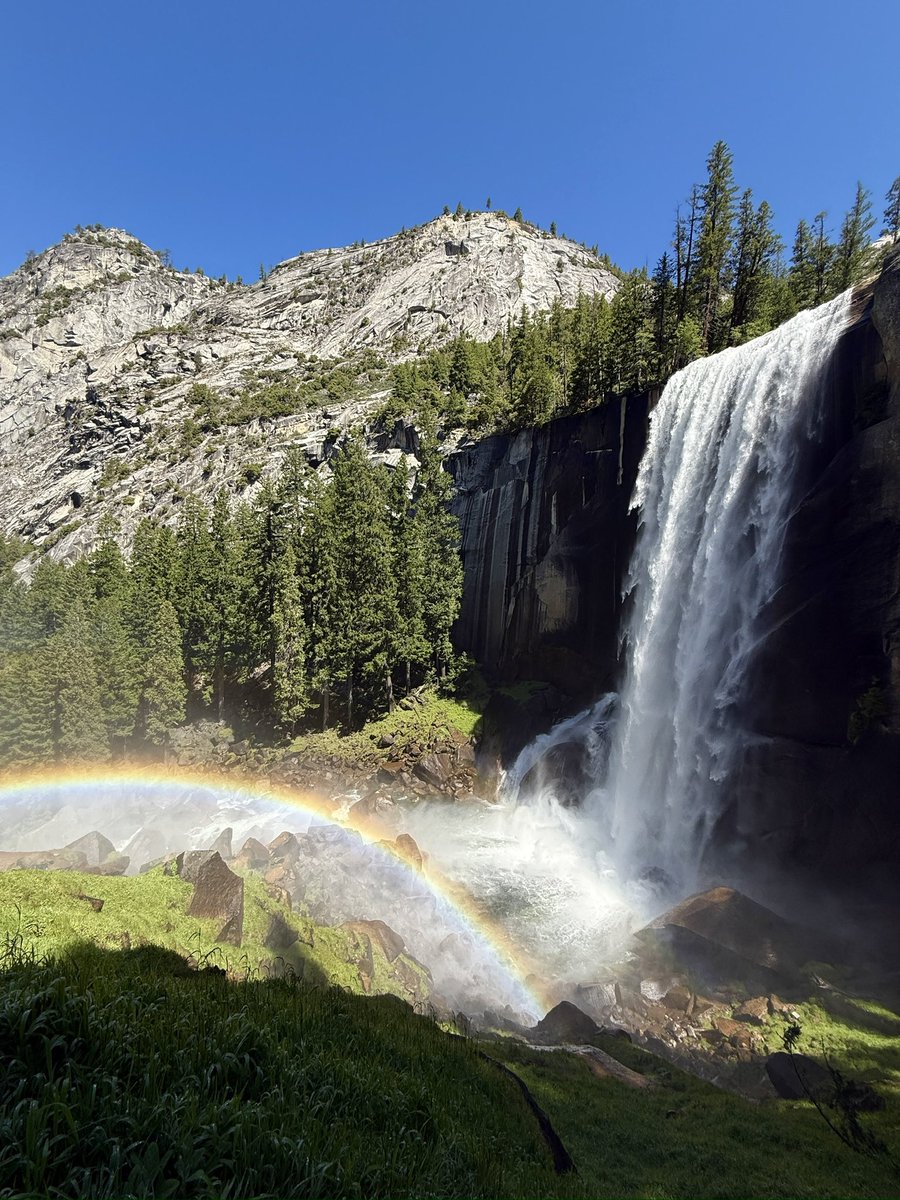 kamilion51's tweet photo. Yosemite, California. Magical Place https://t.co/50bnu1LWp4