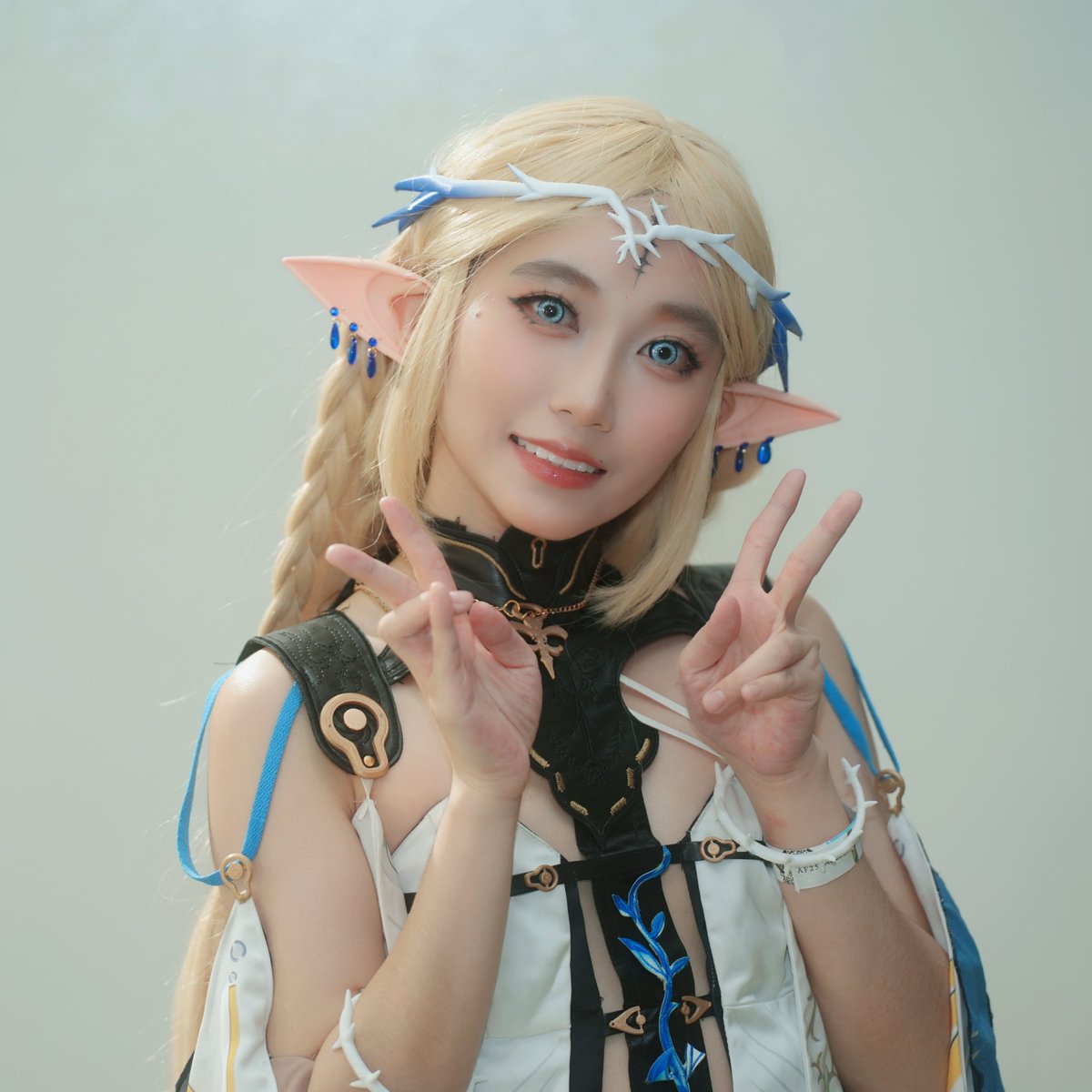 leewei148341's tweet photo. cos起来真的好骚 盯得受不了
#意淫 #射屏 #萝莉 #coser #马来西亚 https://t.co/G2jB6crrmT