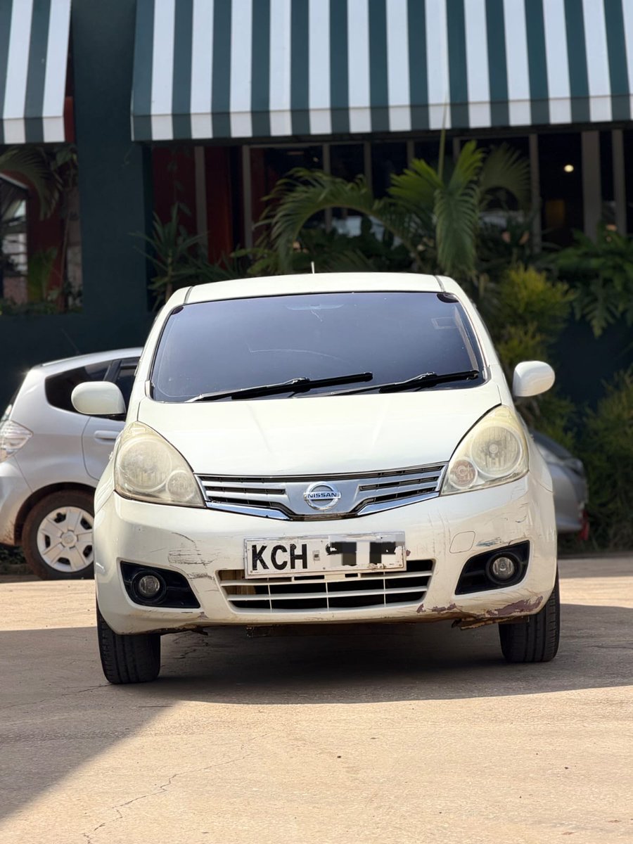 DerrickUdu55582's tweet photo. Nissan note 
Automatic 
1500cc
480,000ksh
0799561061 https://t.co/YXoptbwsUo