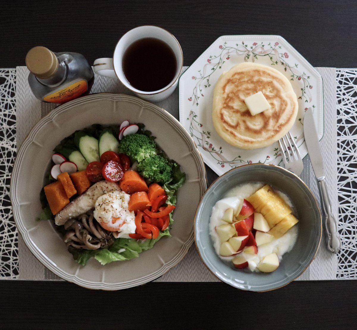 abb_gohan_'s tweet photo. #朝ごはん
外出の用事がない雨の日に遅く起きてゆっくり食べる朝食が好き https://t.co/4piQvGGO1y