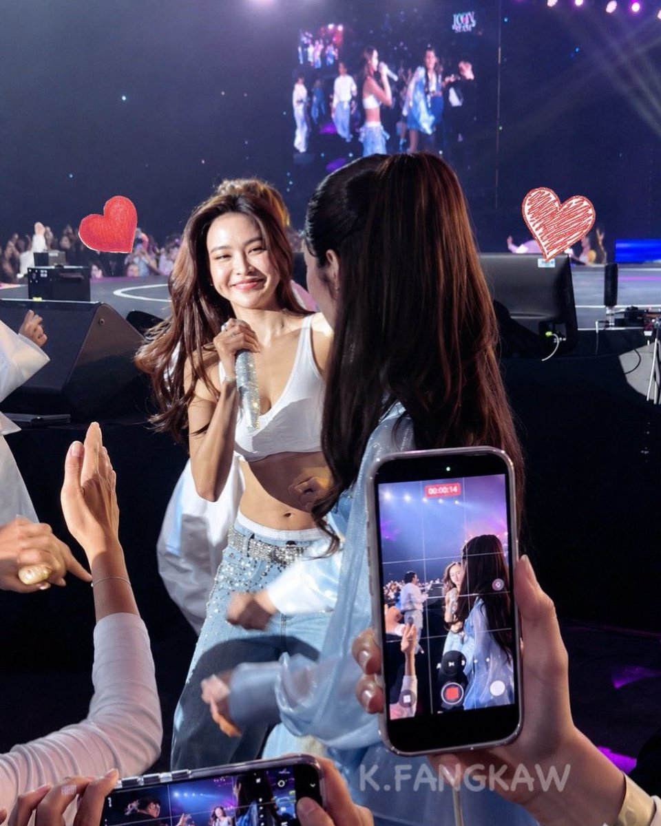wilxiiix's tweet photo. รักกันจะแย่ละ https://t.co/bVpTtNHqdy