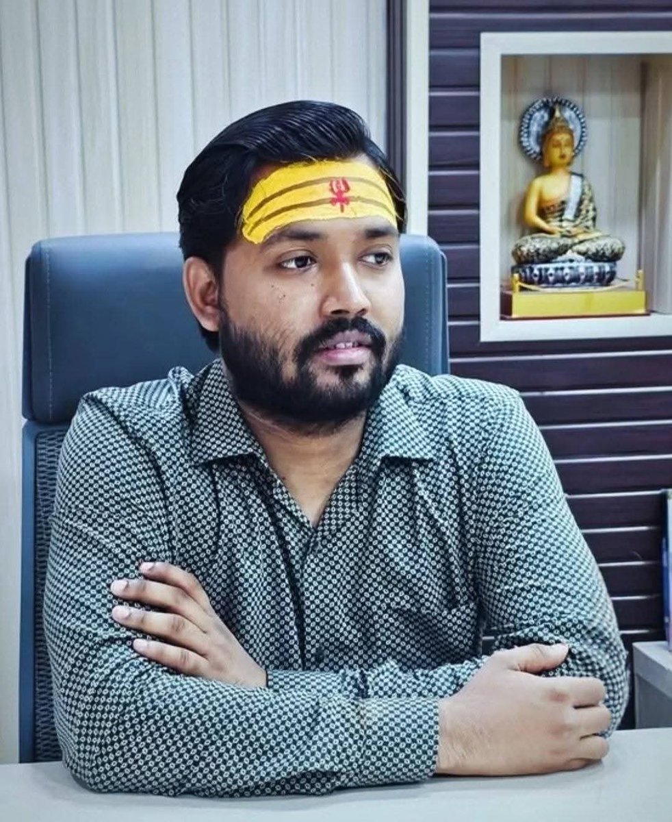सत्य सनातन 'मोदी का परिवार' tweet media