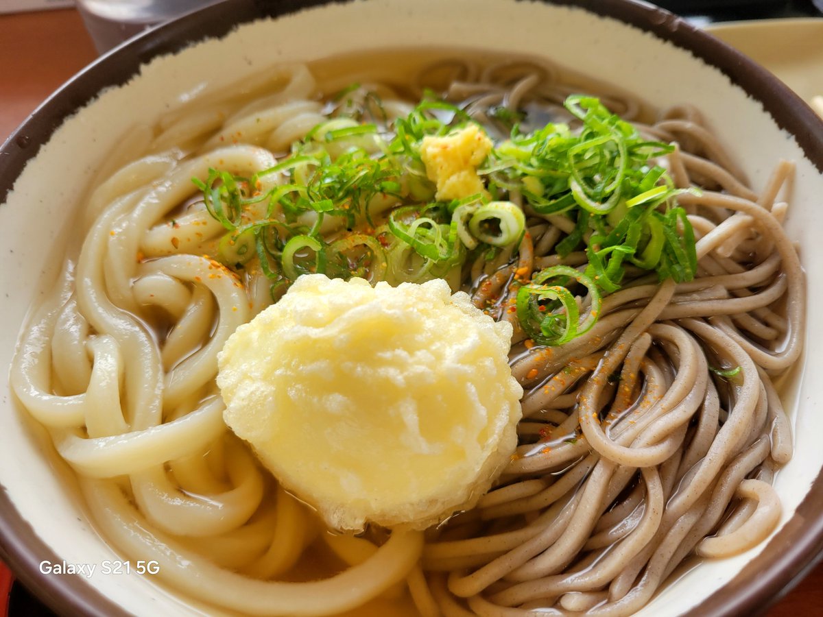 お昼はいつものミックスうどんを食べてから 6月10日に撮影をする現場の