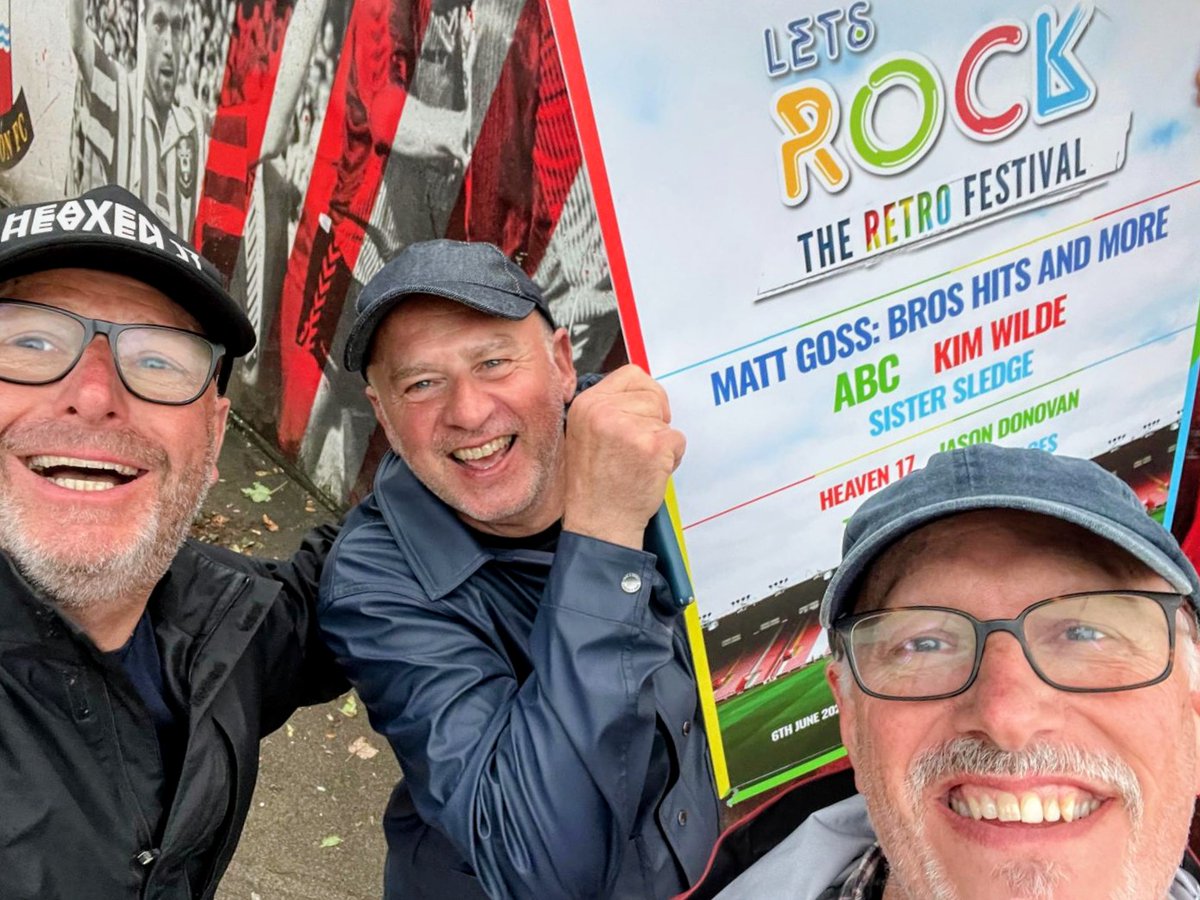 simonwaterguy's tweet photo. #letsrock80s @ABCFRY @heaven17bef https://t.co/IXmkuN9xp9