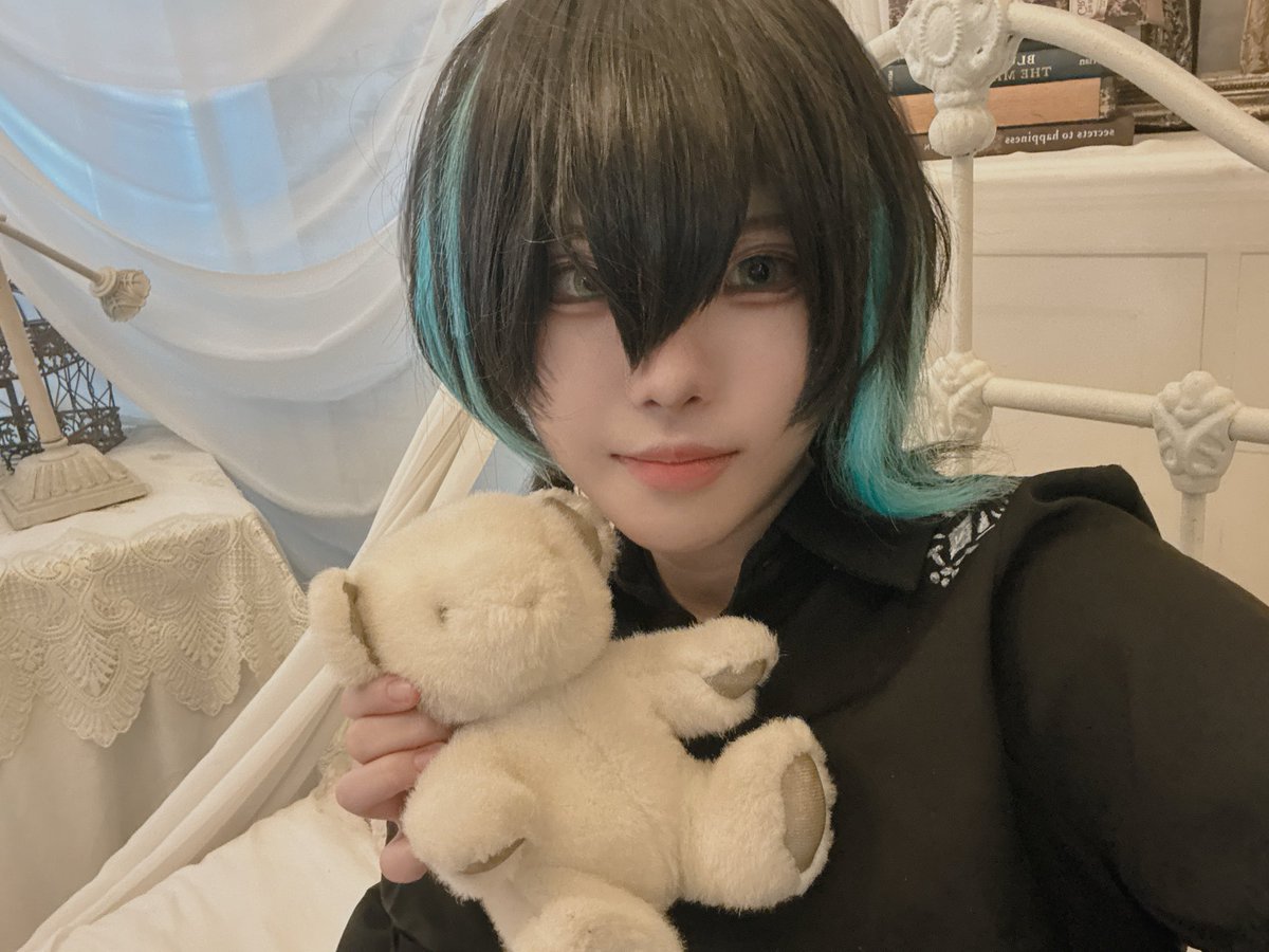 yana_nnun's tweet photo. おそくほー！幼少期🐾で🫖と併せでした🙌 https://t.co/ROwHLJSPso