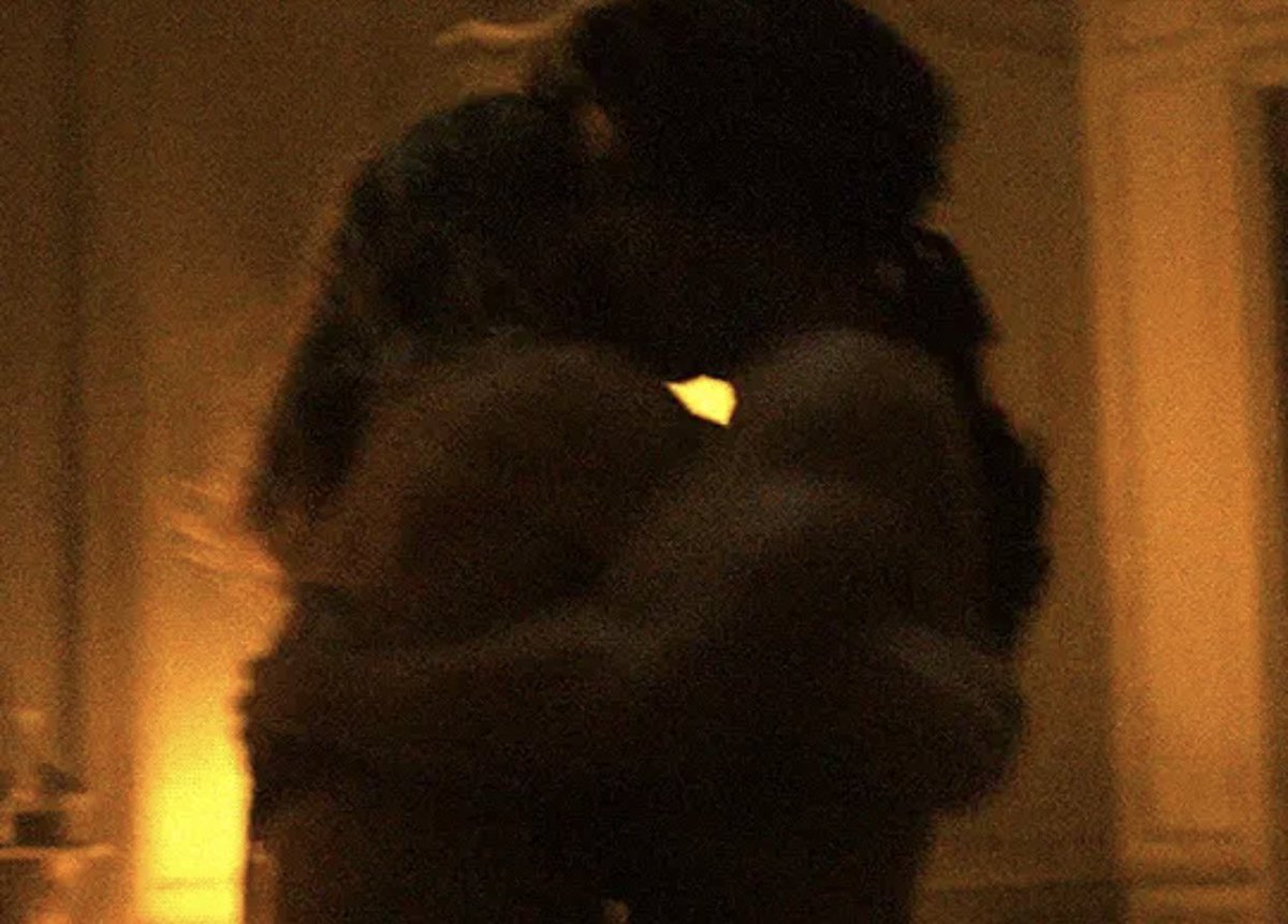 privopinion's tweet photo. #tvlspoilers can we talk about his arms. https://t.co/4gmMaH1RAf