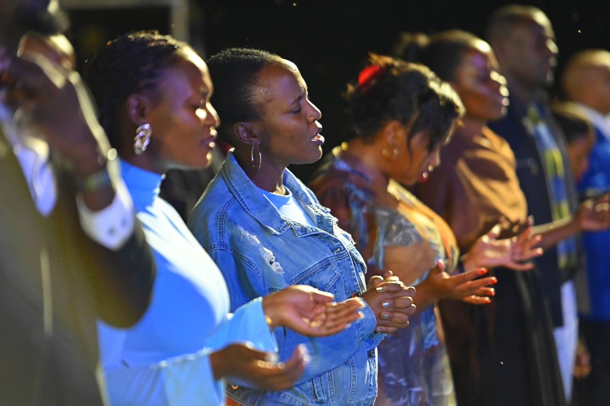jairus_remnant's tweet photo. Whatever will happen to you today, will be irrespective of time because you have come to eternity.
#ProphetElvisMbonye 

https://t.co/hc2aaYzXeG https://t.co/nzMsYubQ9f