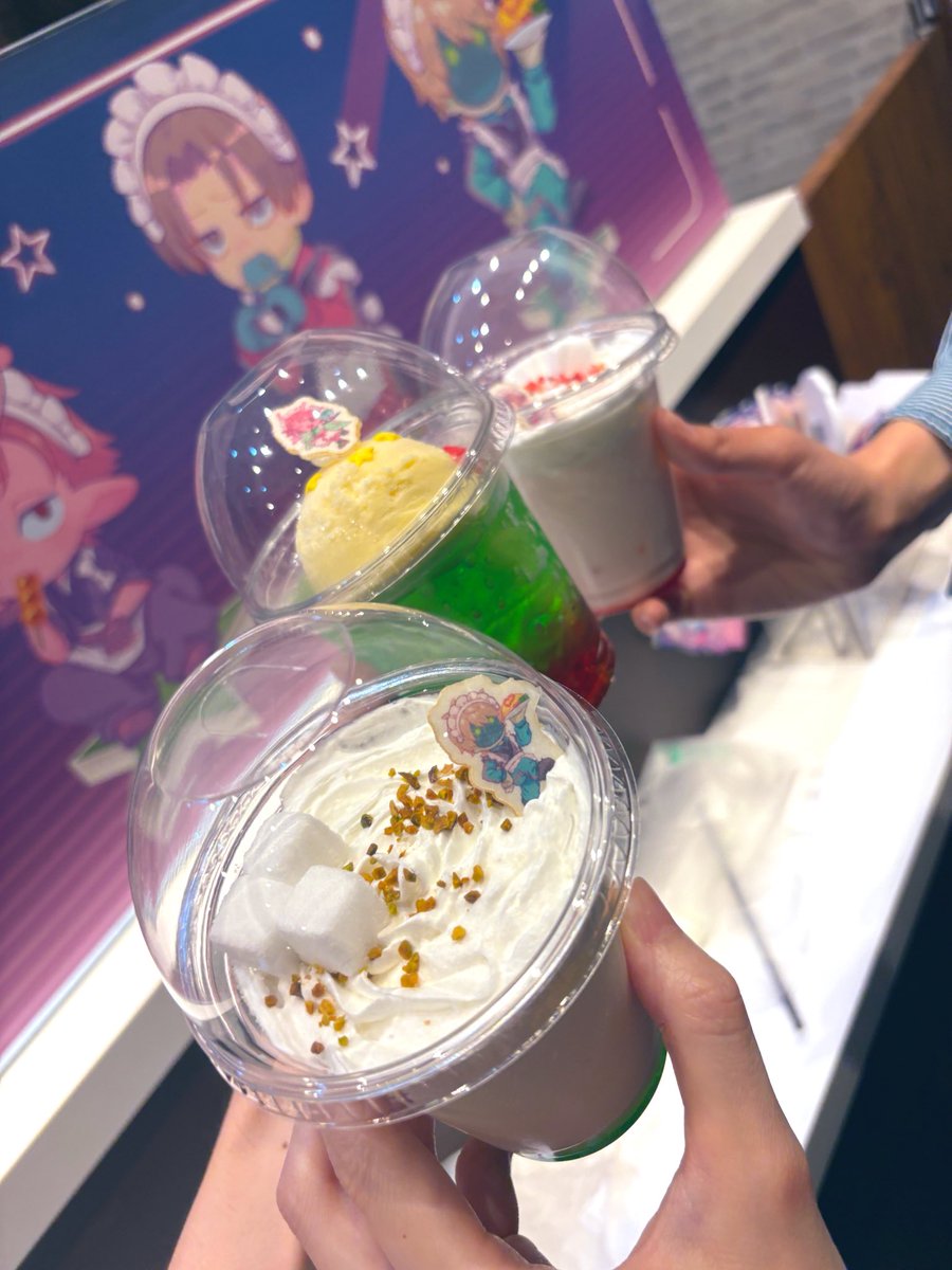 boat_create's tweet photo. 純喫茶おーたむ、行ってきた！✨
すごい色ww
だけどかわいいので許す

ミルサブグッズもいろいろゲット！！ https://t.co/wjzuGjitWi