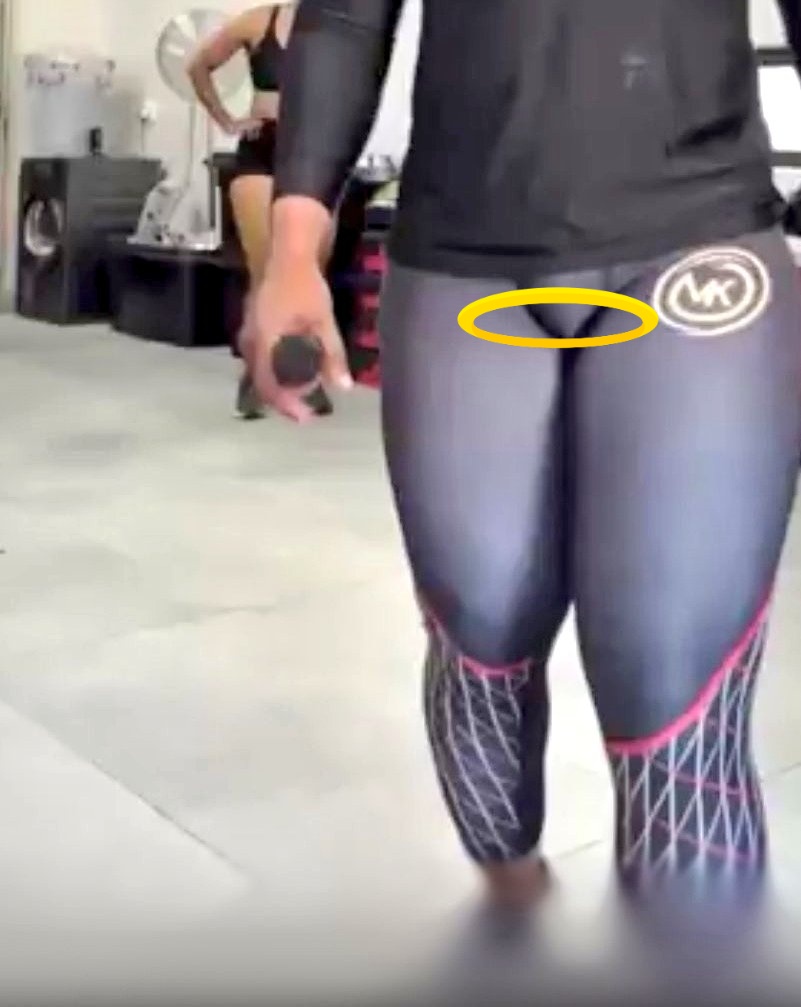 DrCheee's tweet photo. Some gym outfits reveal more than your workout progress. 👀 https://t.co/B1UkqcDJwA