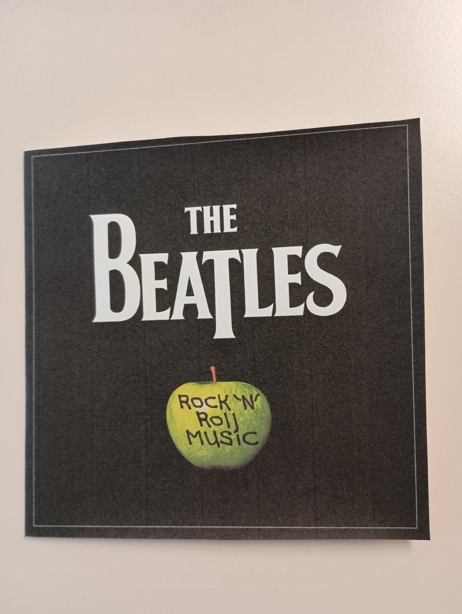 mcurtis1's tweet photo. @Wildaboutmusic @RollingStone Got all 28 songs remastered from Apple iTunes. (Put on a blank CD, song titles &amp; timing on computer). https://t.co/TEC9F081zV
