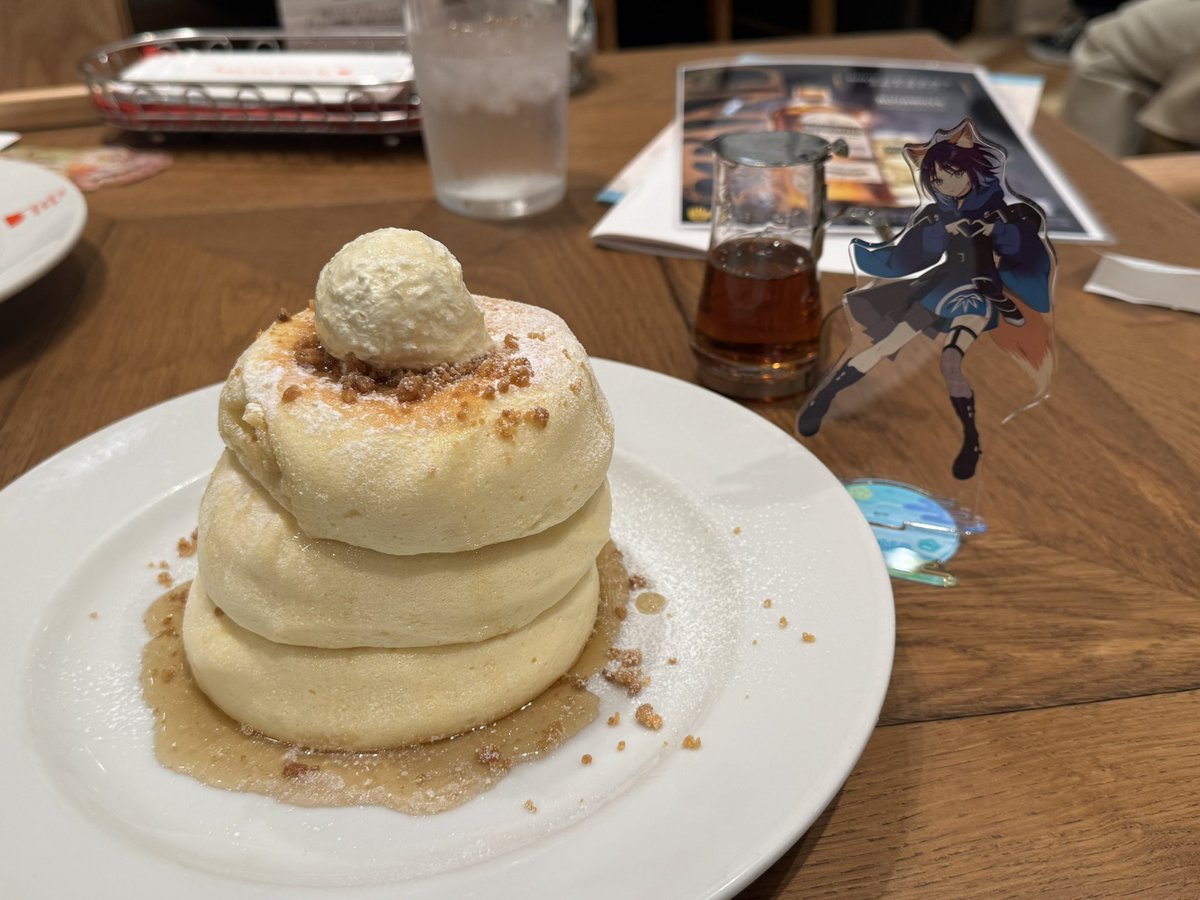 S4k4y0r1_fan's tweet photo. 超かぐや姫！映画館で見れた〜！
パンケーキ美味でした。それと、本日、捕獲した推し達…
ふふふ、沢山愛でてやるからな、覚悟しろ
@M4M1Fan 誘ってくれてありがとう！楽しかった！ https://t.co/E7ZhiweqSr