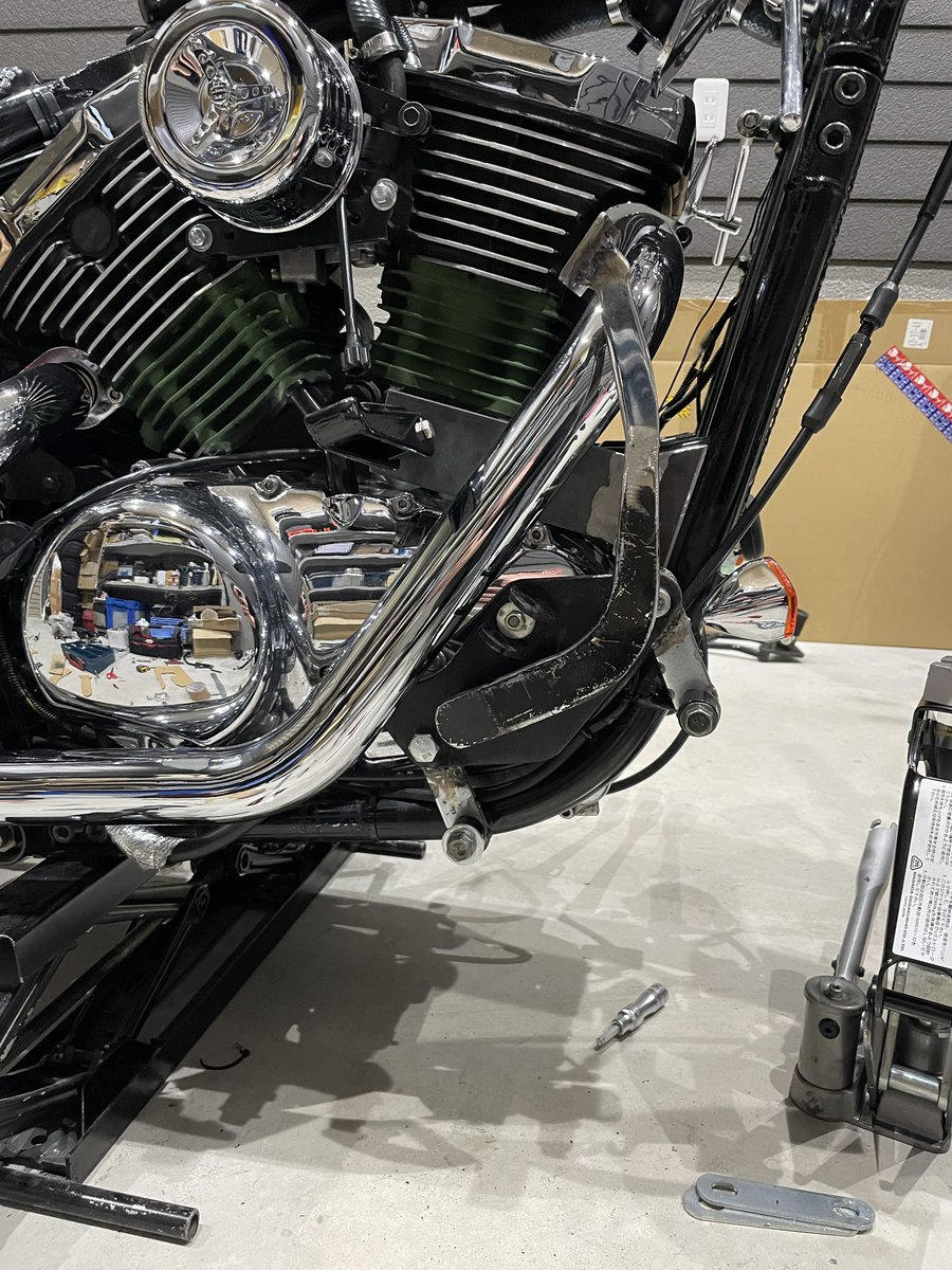 KONICEED's tweet photo. 新しいハイミッドレベル2。

しっかりブレーキ踏めて、
しっかりシフト操作が出来る
ちゃんとした操作感をコンセプト
に0から作ってみた🤔

引きたいもん引いてなりたい
形を具現化して行くだけ。

あとはカッコよく切ったり
穴空けたりしたら完成ね🎵

#神風一門 #特攻伍番機
#バルカン400 #チョッパー