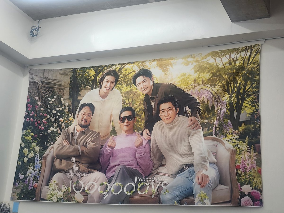 fang5d_990113's tweet photo. 클럽은 1n년 만이라 어유부엔 했지만 뒤에서
더 신나게 둠칫둠칫 흥 돋우어주신 관계자님들과
니있곳 포함 모든 응원법 딱딱 맞춘
DAY2 3타임 오리들 덕분에 즐거웠던 지없지파티🩵
체력이슈로 목소리 점점 작아진건 안 비밀
#지오디파티_아니고_팬지오디파티
#지오디하길_잘했지_팬지오디도_10000나고 https://t.co/tazqqfaPeJ