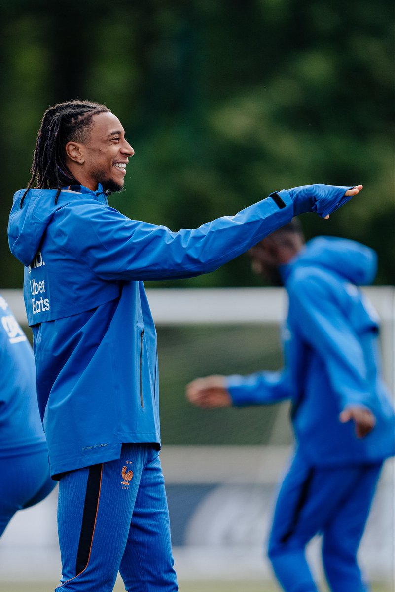 equipedefrance's tweet photo. 😁😁 https://t.co/RlN2J6Y3oP