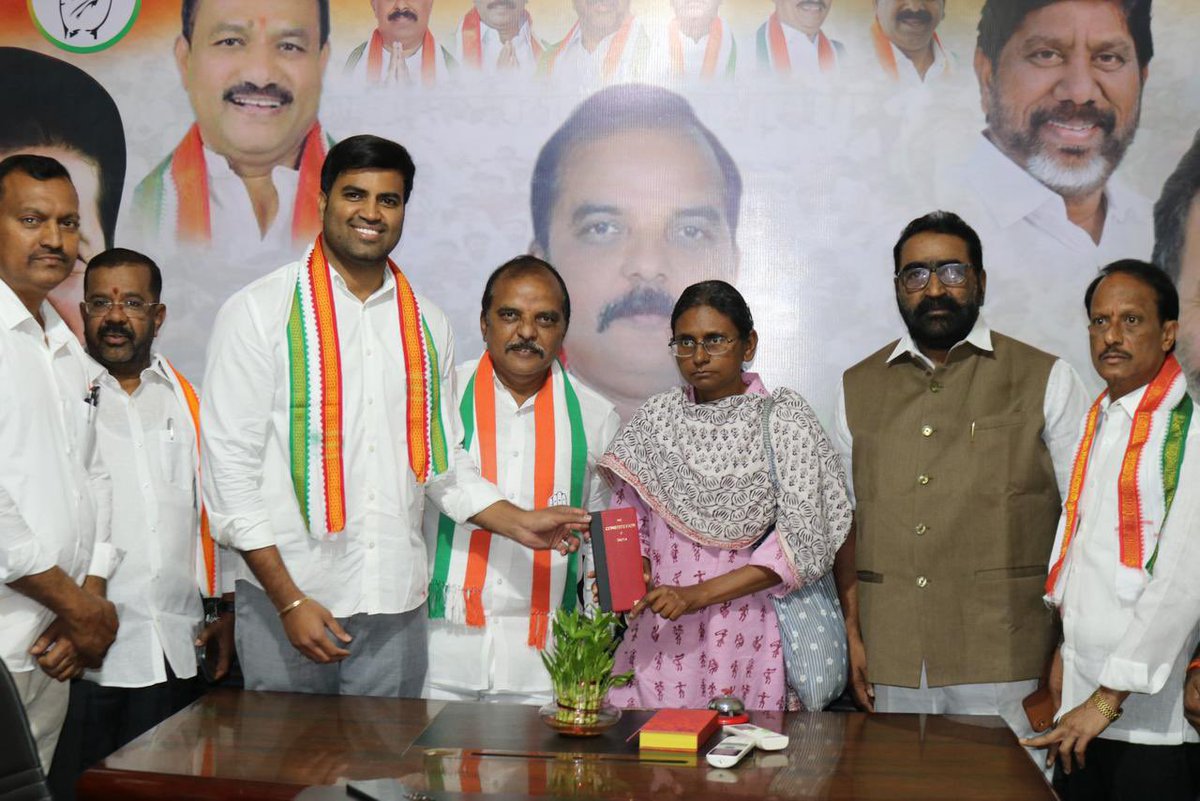 Vishnu_Wgl's tweet photo. Heartiest congratulations to Meenakshi Natarajan ji @MNatarajanINC on being nominated as the Congress candidate for Rajya Sabha from Madhya Pradesh.

Wishing you great success in representing the people’s voice and upholding Gandhian values in Parliament. 🇮🇳
@naini_rajender 
@EVenkatReddy 
#madhyapradesh 
#rajyasabha