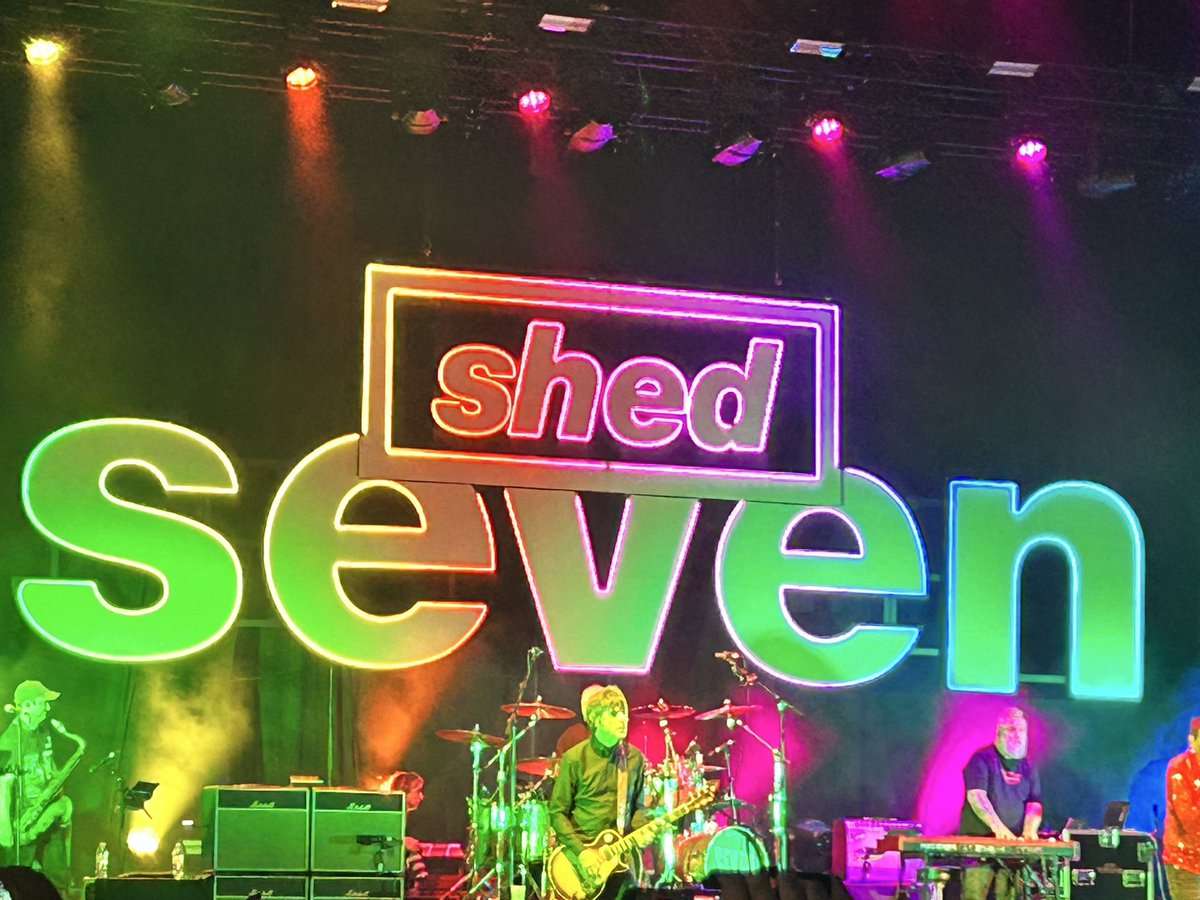D_Brook62's tweet photo. A good night @ThePieceHall last night, great atmosphere https://t.co/uGWVqmxbbk