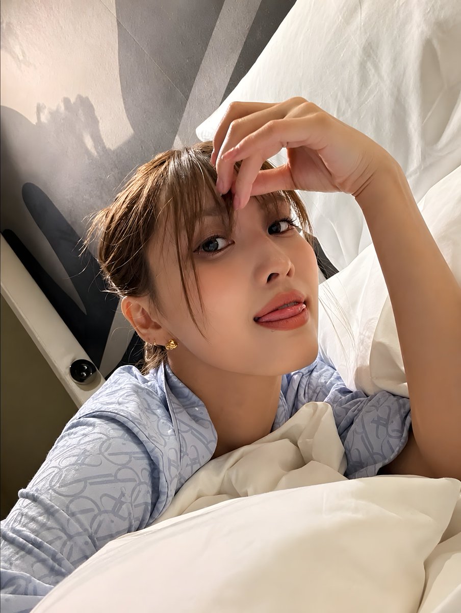 KchitoInteract's tweet photo. #MOMO #TWICE https://t.co/xkwYcQeVMg