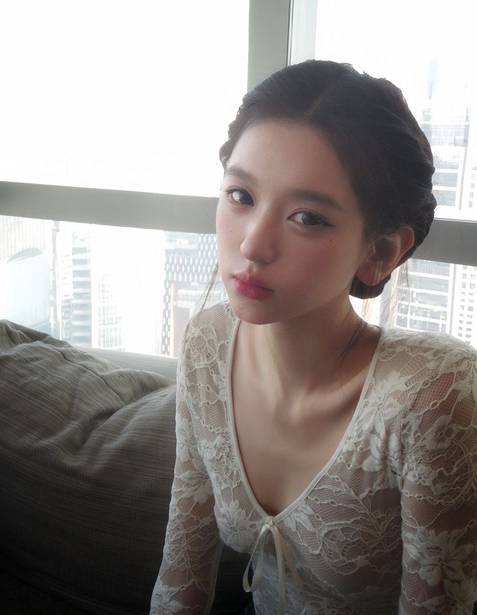 kimokimokimo00's tweet photo. これからの季節暑くなるからまとめ髪する事が増えると思うんだけど、こんな感じのヘアアレンジ可愛い、清楚で可憐ないいとこのお嬢様みたいになれるから重宝してる https://t.co/BOGdP04OhO