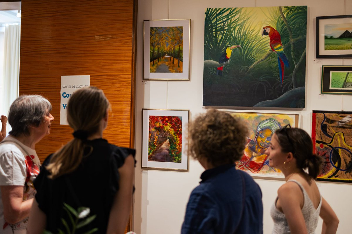 geoffroyboulard's tweet photo. #Culture Toiles, pastels, aquarelles, fusains, sculptures… 20 artistes de l’Atelier des Épinettes ont exposé @Mairie17 leurs œuvres pour soutenir leur association âgée de 23 ans d’existence, 130 adhérents de 4 à 88 ans : un trésor de notre arrondissement 🏡 🎨 #Paris17 https://t.co/lDftTZz3ka