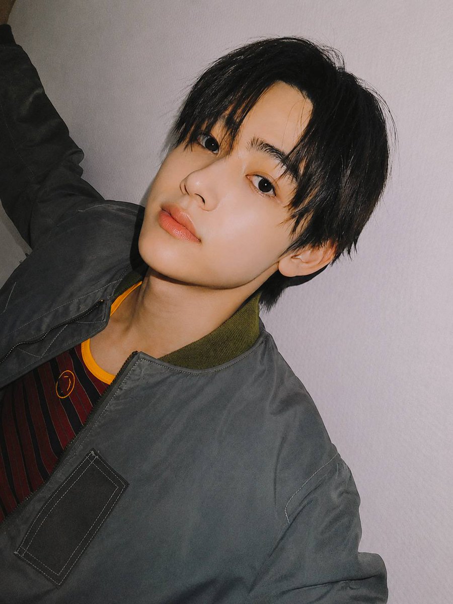 seonghyeon pics tweet media