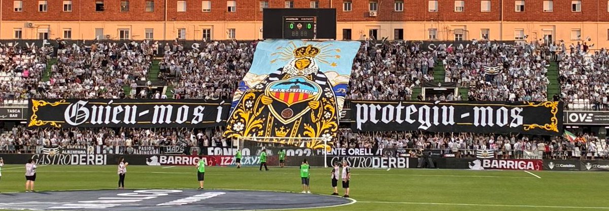 barrilwhite's tweet photo. Espectacular el tifo d'ahir, enhorabona als que fan tot aquest treball. https://t.co/V0Xvht0GFB