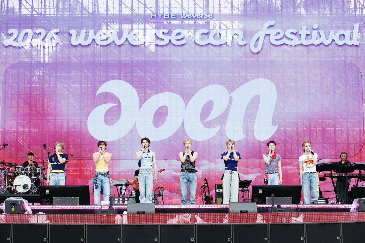 oricon's tweet photo. 『Weverse Con Festival』
aoen、初の海外ステージに充実感
「ハッピーな気持ち」

オールバンドの演奏も初

ライブレポート＆ソロカットも📸
https://t.co/Env9Q5Yuda

#aoen @aoen_official https://t.co/d5QYn1O5Ho