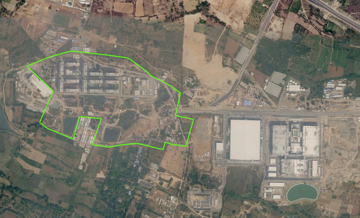 UpdatesChennai's tweet photo. 🚨India's biggest Industrial Housing project to get even bigger. Tata Electronics in Hosur has sought approvals for expanding it's township from 44,000 people to 60,000 people. Huge township with amenities like creche, hospital, garden etc in making... #InvestInTN #Hosur 🌇🏗️ https://t.co/hLyOiqi3xZ