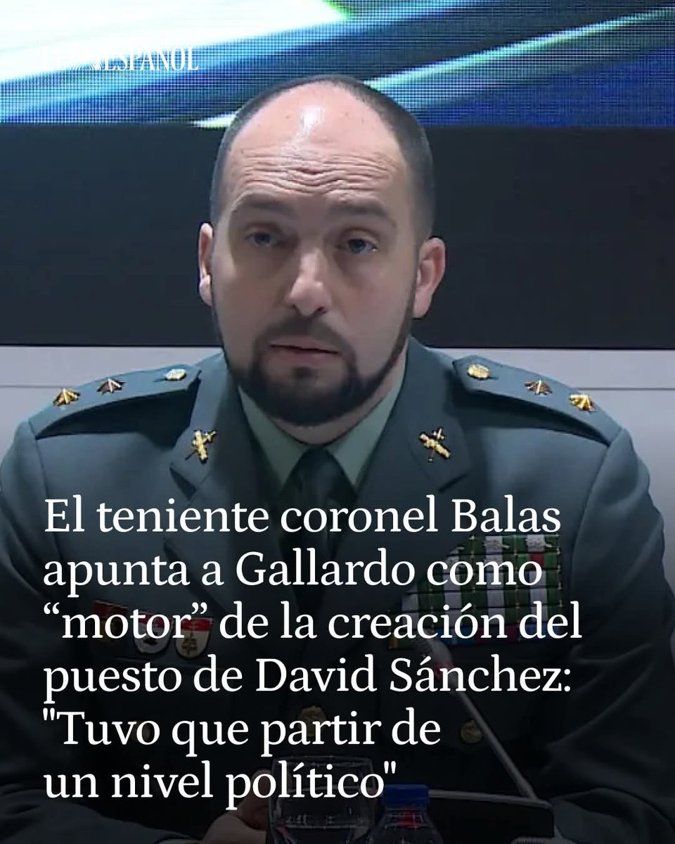 lebrera07's tweet photo. @TrincheraLlamas @BenegasJ @Maiteloureiro_ @pmanglano No sé hasta dónde llegará este hombre en su carrera profesional, pero sí sé que ya ha llegado al corazón de los españoles de bien.
¡EL HONOR ES SU DIVISA! https://t.co/QT7sQHx0tO