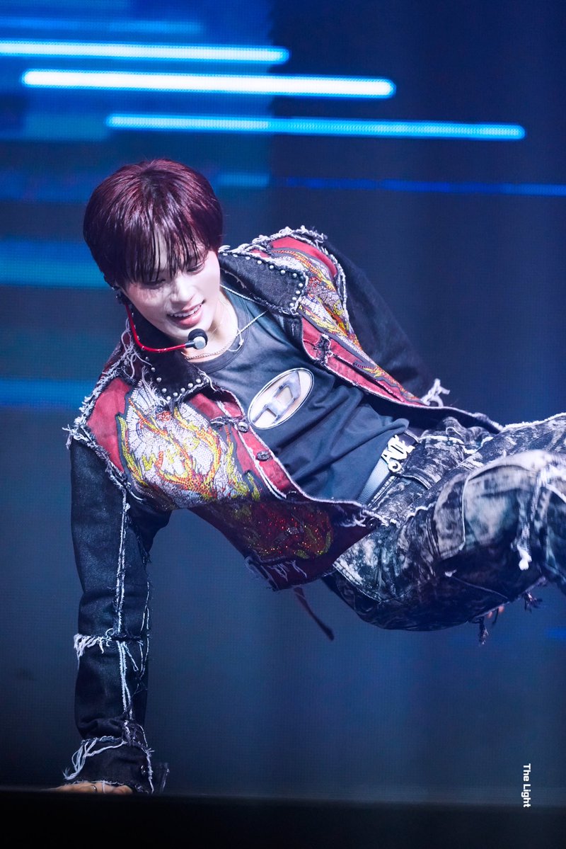 the_light0129's tweet photo. 260523 ‘6IX TO SEVEN’ HQ 16

웃을 때 좋아

#이대휘 #대휘 #DAEHWI #AB6IX https://t.co/6LpNsOliQU