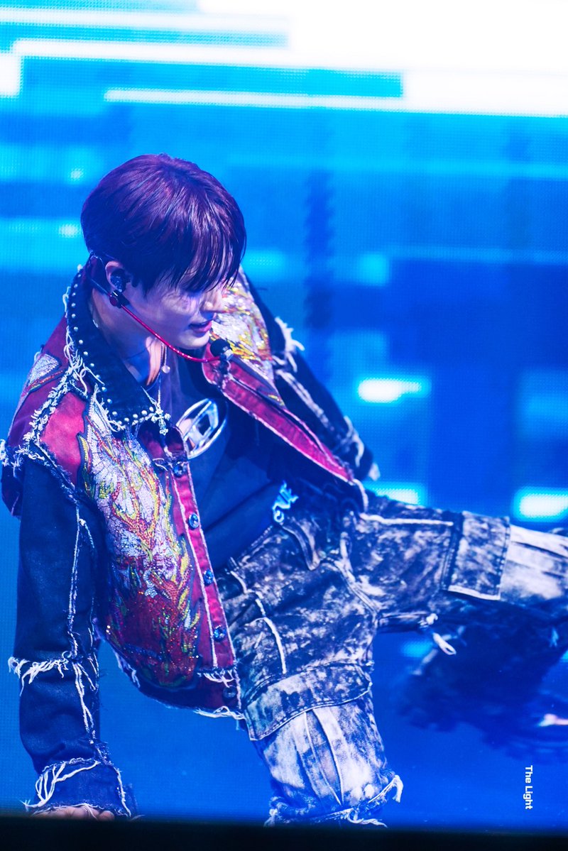 the_light0129's tweet photo. 260523 ‘6IX TO SEVEN’ HQ 16

웃을 때 좋아

#이대휘 #대휘 #DAEHWI #AB6IX https://t.co/6LpNsOliQU