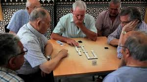 javier33ar's tweet photo. @lissamvp Parece el HOGAR DEL PENSIONISTA ¿montaran un club de domino? https://t.co/XjbUtWiLS2