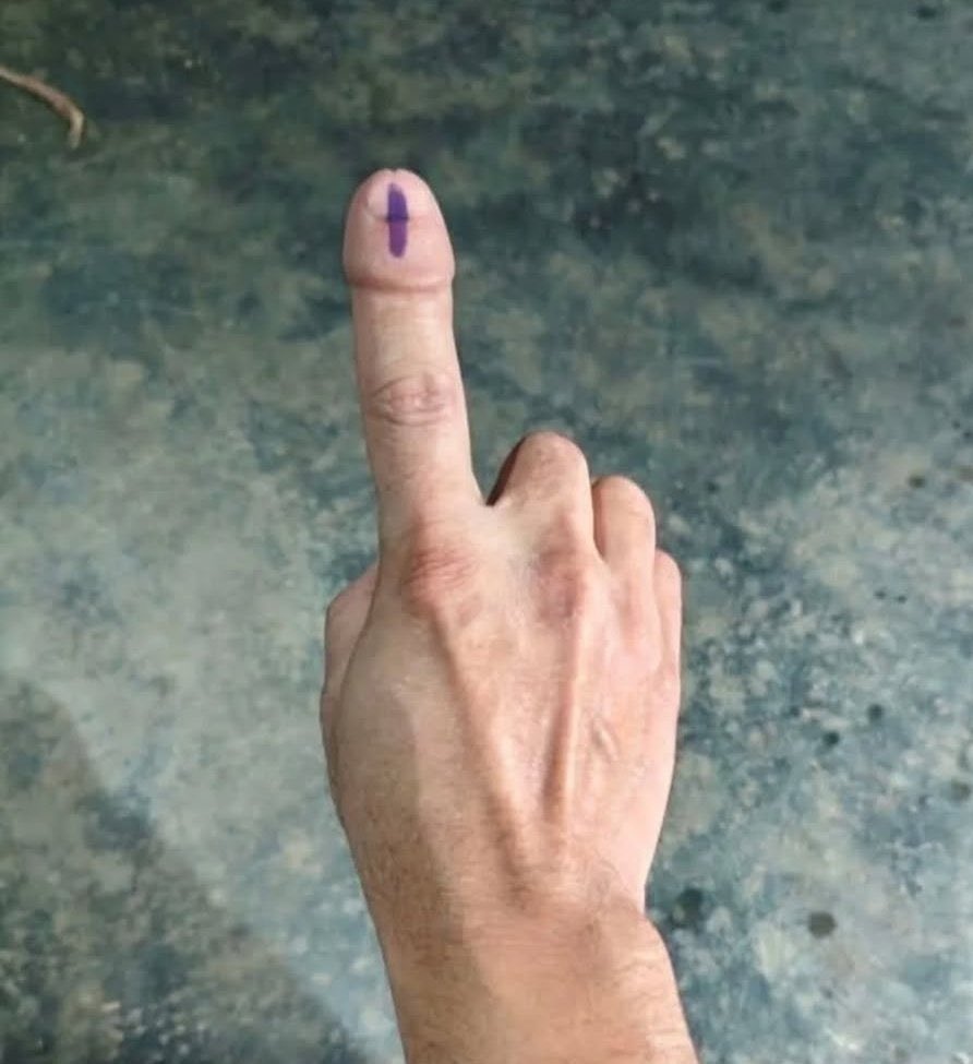 ITaimoorReal's tweet photo. Vote sirf Kaptan ka .
#GB https://t.co/6DITq8AP3t