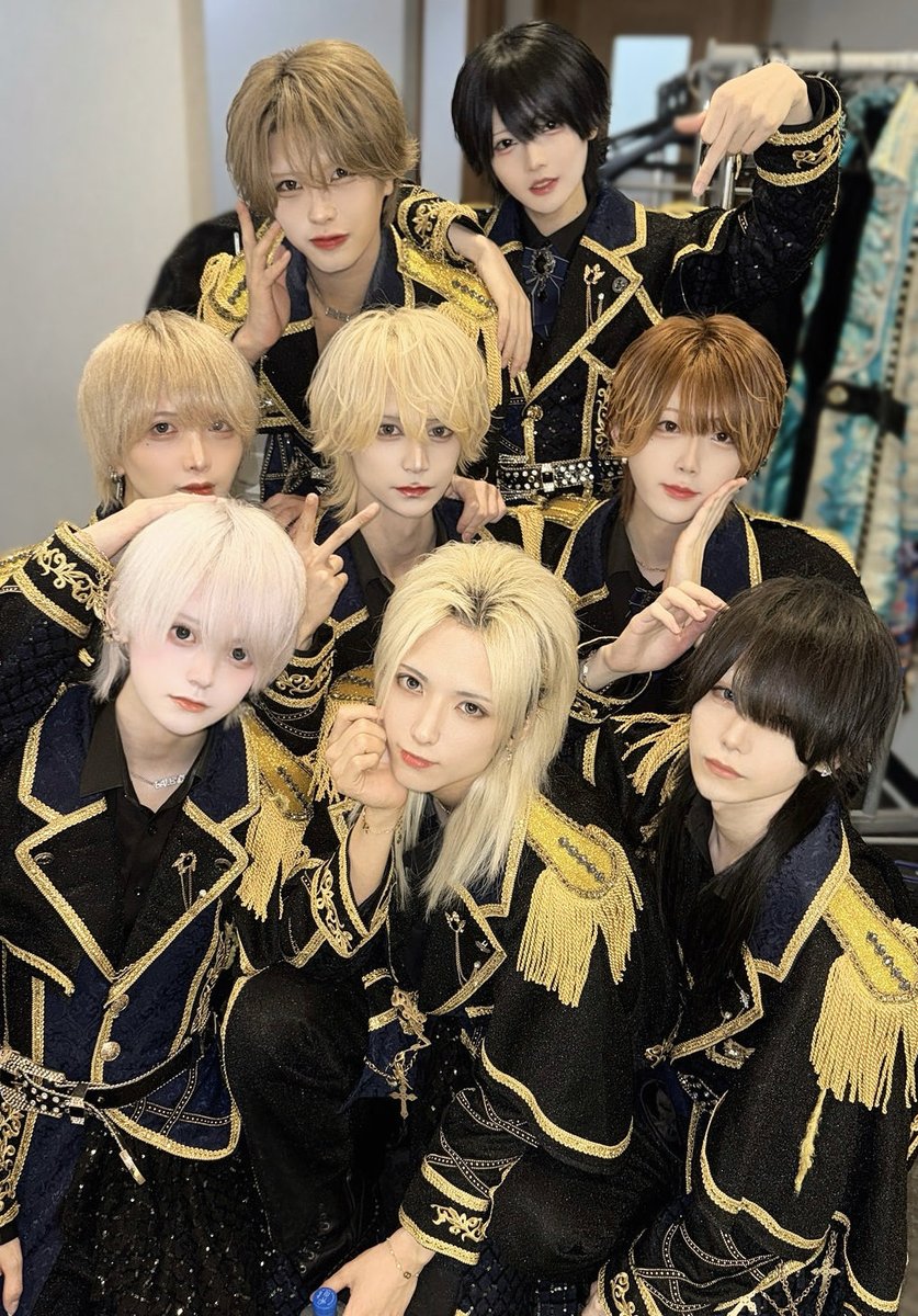 shihai_official's tweet photo. 🌙*.｡┈┈┈┈┈┈‧✧̣̥̇‧┈┈┈┈┈┈┈ 🌙.*

6/7 ぱせお @ 代アニ

ありがとうございました。

Next Live▶︎6/8 Bullet×Bullet @ 渋谷WOMB

🌙*.｡┈┈┈┈┈┈‧✧̣̥̇‧┈┈┈┈┈┈┈🌙.* https://t.co/rlQkgzUYN4