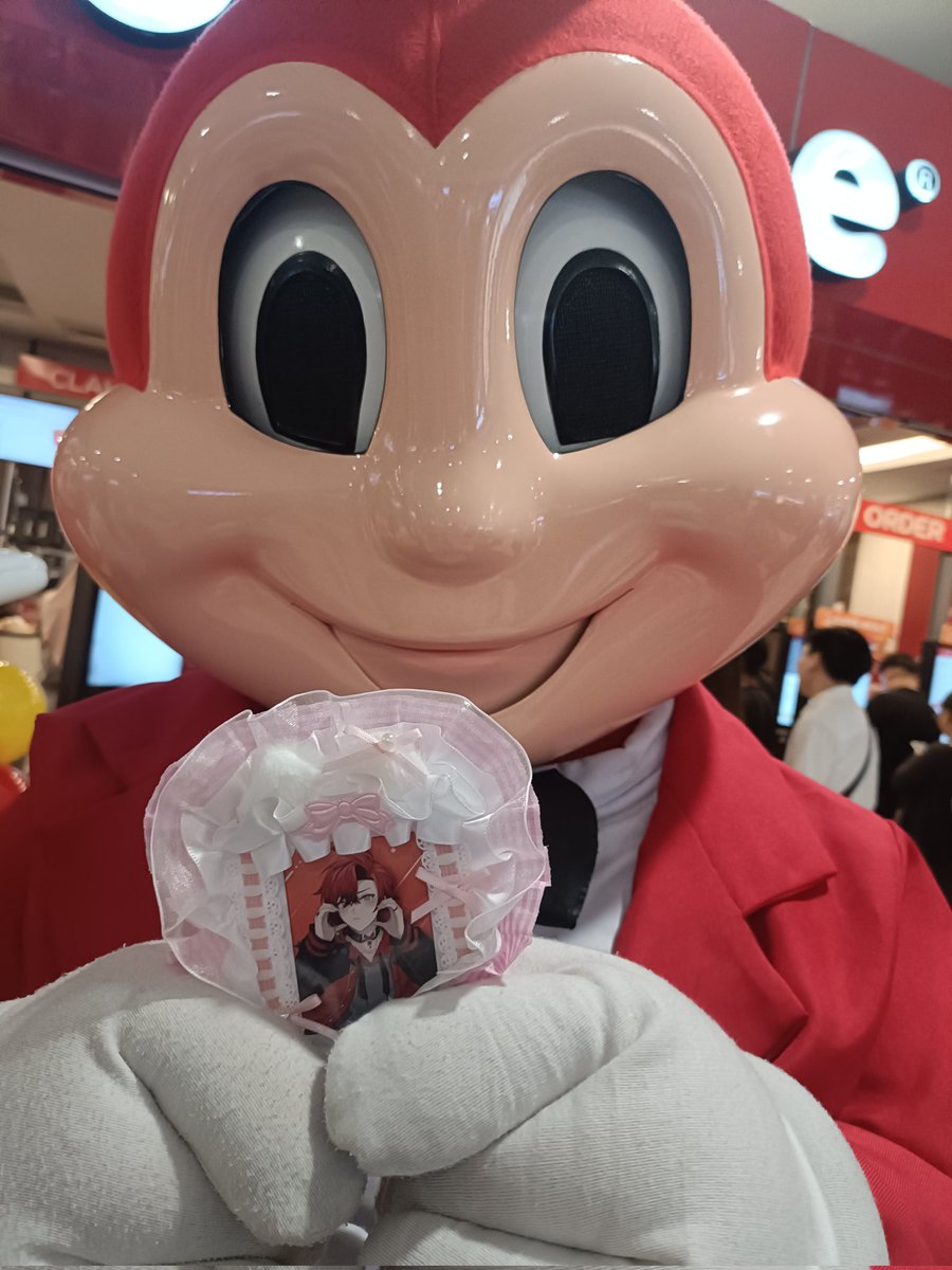 hexspresso's tweet photo. do you guys like my jollibee oshikatsu 💖

#HSoshikatsu_Manila #7thStarsFestival #SEAStarsProject #PHStarlights #MachiMerch https://t.co/EK647lKjbX