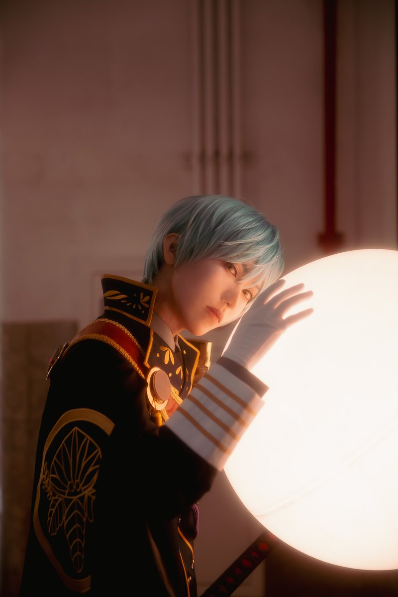 noybcc's tweet photo. 「露と落ち、露と消えにし、我が身かな」

photo: mit photography

#cos #cosplay #コス #刀剣乱舞 #一期一振 https://t.co/D7yNLyYdwq