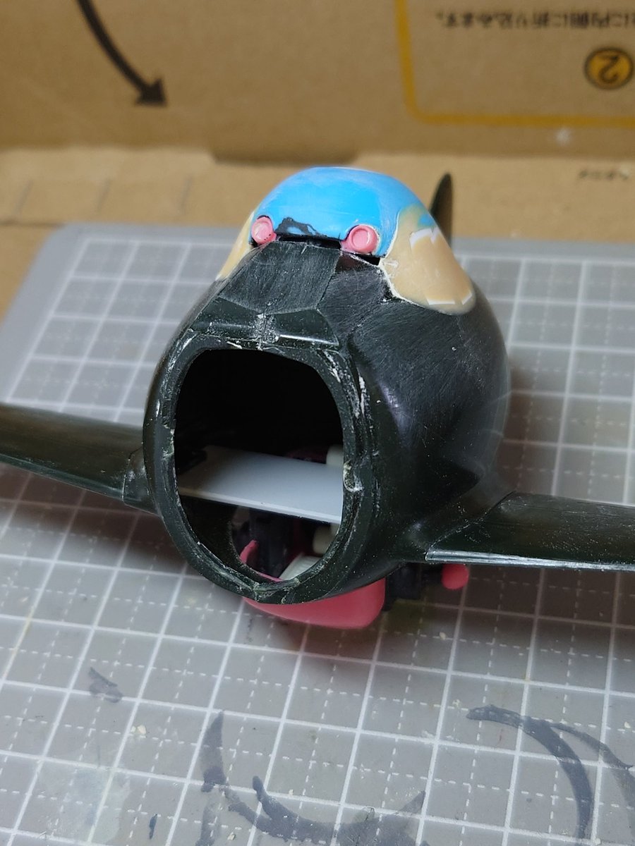 1997integraider's tweet photo. 制作中。
＃メカトロウィーゴ　
＃たまごひこーき 
#メカトロヒコーキ https://t.co/iEgtEzlMDH