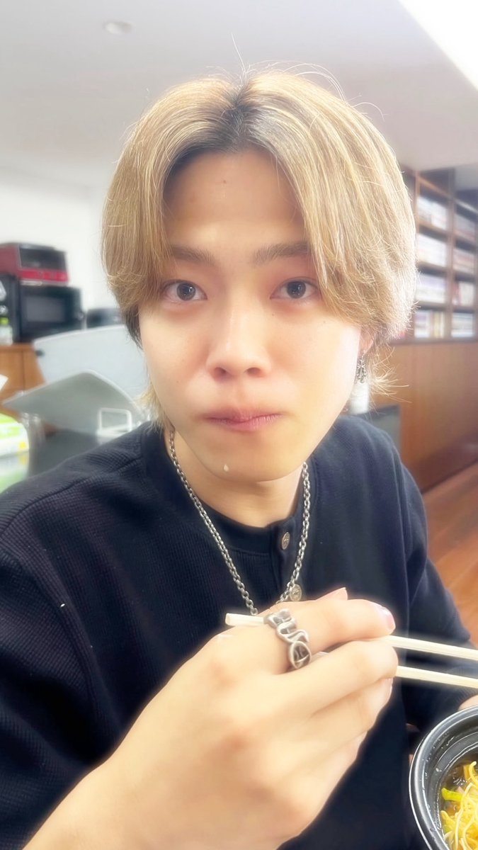 _liymt's tweet photo. だめだ。かわいい。ひゅうがくんありがとうすぎる。 https://t.co/kxs4JBRsjy