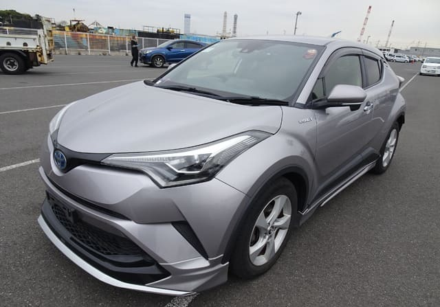 BrendaCarPlug's tweet photo. 2018 Toyota C-HR ( Japan Import)
1.8L Hybrid (Petrol) Engine

Automatic Transmission /2WD
Excellent Condition

Price: UGX 67,000,000
 Initial Deposit: UGX 23,000,000

Call: 0787070751 https://t.co/roFQK6V8CL