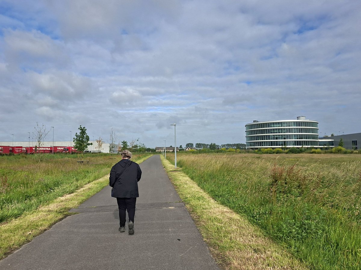 KURVER1's tweet photo. 07/06/2026 Deinze 8.59 uur #vrtweer https://t.co/kpjwimm0X2