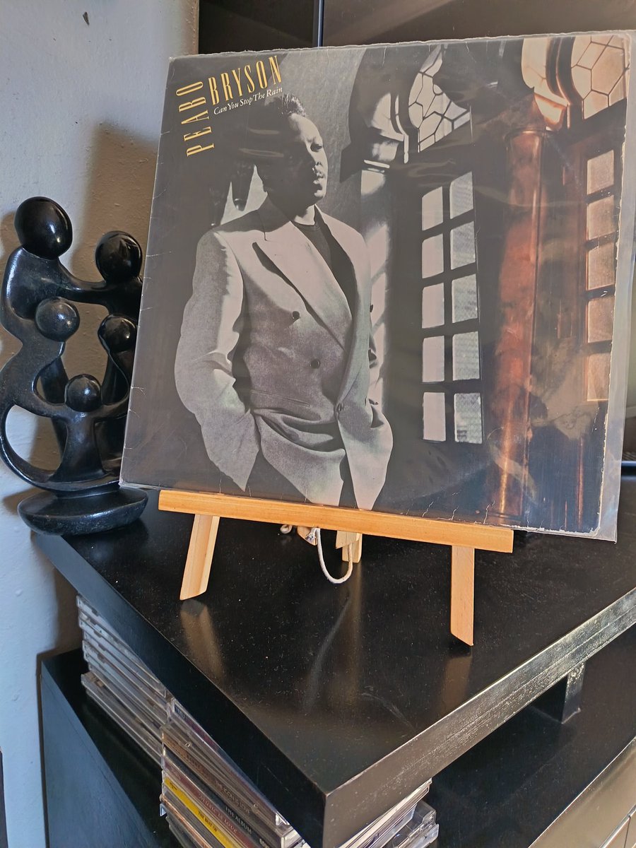 tshepokss's tweet photo. @tboseZA His legacy will definitely live on in my collection &amp; playlists..#RIP🎙️🕊️🙏
#TouchOfSoul https://t.co/bYD37vF5Gv