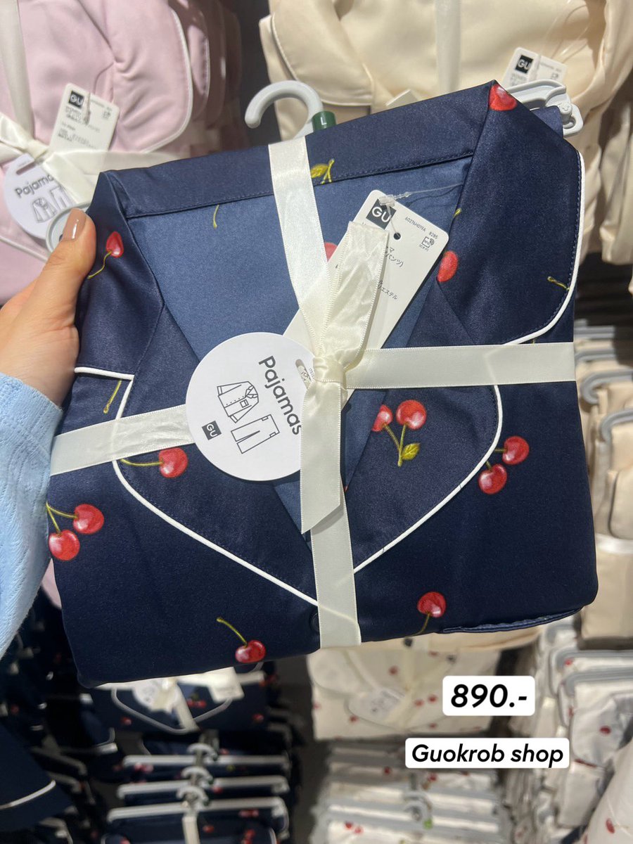 guokrob_shop's tweet photo. 🇯🇵 GU : ชุดนาน ผ้าซาตินลายเชอร์รี่

ไซส์ S , M , L , XL

🔥ชุดละ 890.-

📮ค่าส่งในไทยเริ่มต้น 40
✈️ตัดรอบ 08/06 รอสินค้า 7-14 วันหลังวันตัดรอบ

#GU #รับหิ้วGU #รับหิ้วญี่ปุ่น #หิ้วญี่ปุ่น #พรีออเดอร์ญี่ปุ่น https://t.co/YJ5glAvsw5
