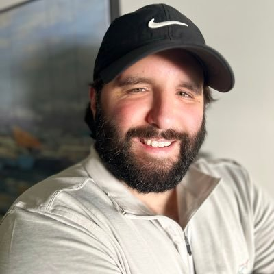 SenJared1's tweet photo. @Tony_Catalina Dude....we KNOW your name and have your image, and I got a dozen egg laying hens...
TAKE IT BACK! https://t.co/N3wC8yPiMR