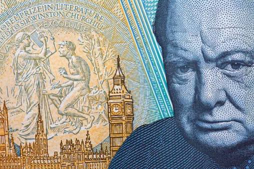 nexta_tv's tweet photo. Bank of England has removed Winston Churchill from banknotes due to his “imperialist” views 

A central bank study found that Winston Churchill, Alan Turing, and Jane Austen are considered “controversial figures” and do not reflect the diversity of the United Kingdom. 

As a result, it was recommended to replace their portraits on banknotes with images of nature, The Telegraph reports.

The criticism was not limited to specific historical figures, but also extended to landmarks and even natural sites: the study claimed that buildings and monuments from the reign of Queen Victoria or King George V could be associated with colonialism and slavery, and that the White Cliffs of Dover — seen as one of Britain’s national symbols — might also carry political connotations due to their association with national borders.

According to the Bank of England, the decision to move away from portraits of historical figures was not based on the study’s findings. 

It allegedly relied on a separate survey showing that most citizens would prefer nature-themed designs on banknotes.