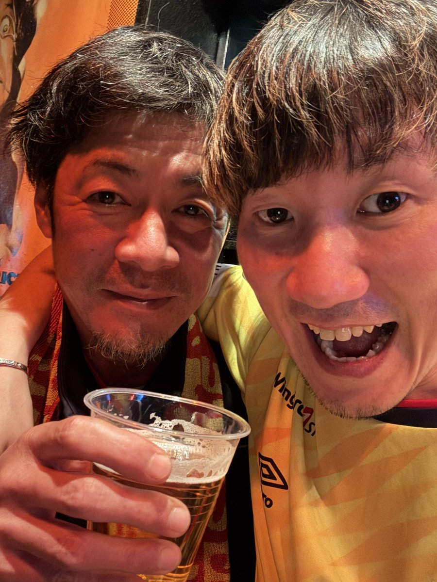 bar_sdr's tweet photo. 06/07(日)OPEN 21:00
ギラヴァンツ北九州最終戦
結果最下位
弱いぜギラヴァンツ
プロチームじゃなくなるよ?
新シーズンこそ頑張って
めっちゃテキーラ飲んだけど
本日もよろしくお願いします!
#barsdr https://t.co/I2HgNyvCFE