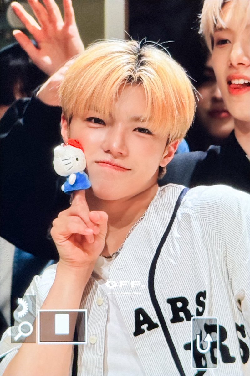 off061208's tweet photo. 260607 귀얍땅....

#ALL_H_OURS #올아워즈 #ON_N #온 #반전매력온 https://t.co/oUDtuNsmJo