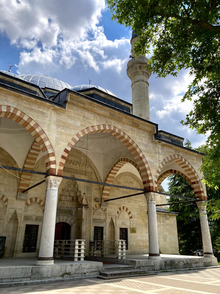 abdullah98alkan's tweet photo. صباح الأمس زرت جامع أحمد باشا (Cenâbî Ahmet Paşa Camii)، الجامع الوحيد في أنقرة من تصميم المعماري سنان. وقمت ببعض قياسات الصوت.
البناء بالحجر والقبة التي تغطي كامل السقف تقريبا تضفي حالة صوتية مميزة والجدران السميكة تساهم في عزل الصوت (ما يقارب 20dB عزل لضوضاء الخارج). https://t.co/izegveYrzV