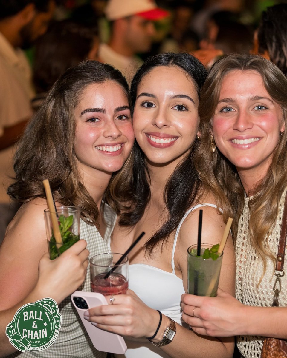 BallAndChainBar's tweet photo. Welcome to #SalseroSunday!
The schedule:
#LiveMusic - noon to 9 p.m.
#MatineCubana ft. @DJDanisLaClave- 4
DJ Vila - 8
FREE #SalsaClass - 9
TOMORROW: #LiveJazz + #MamboMondays with DJ Ivan + FREE #DanceClasses, 9!
#supportlocal https://t.co/kBdwIKRQzT
๐๐ https://t.co/HF7JGmvJr1