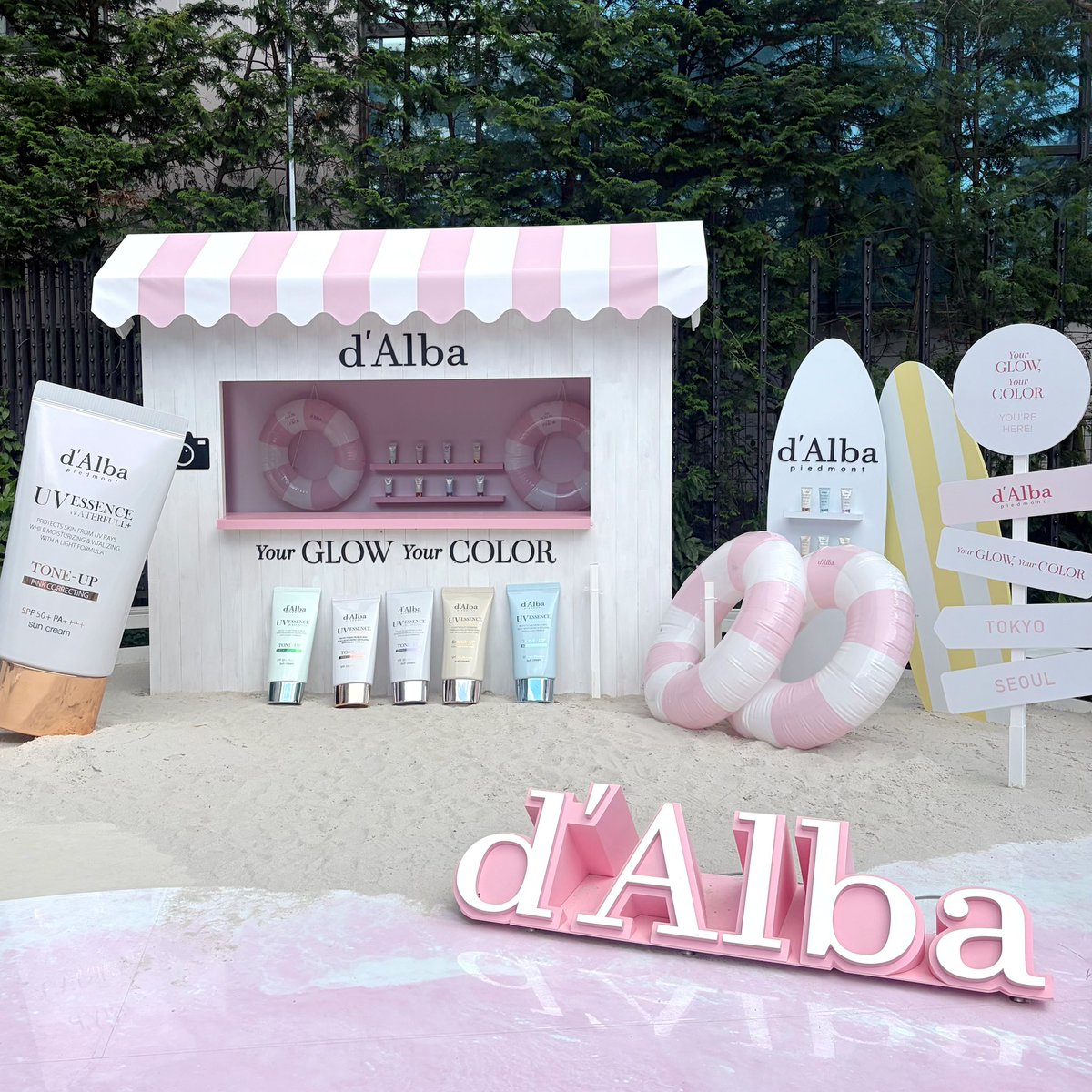 nyansyng's tweet photo. そういえば...d'Albaのpopupにいってきました〜🫧🎀

ピンクモチーフでめっちゃ可愛かったの💖

Qoo10のメガ割でブルー購入するぐらい透明感上がってお気に入り✨！

夏前にお気に入りの下地を見つけられて嬉しい🪄💞

#dalba  #ダルバ #美容垢さんと繋がりたい #美容垢 https://t.co/osoPUbZ1or